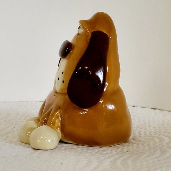 Vintage Ceramic Sitting Hound Dog - Picture 4 of 6